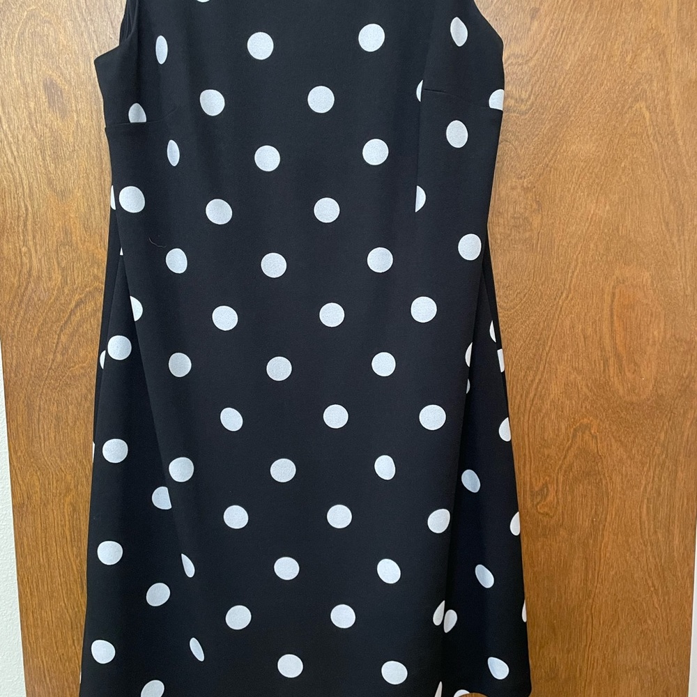 Anne Klein polka dot dress size 10. Perfect condition.